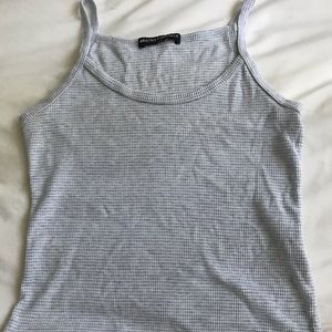 cropped tank top